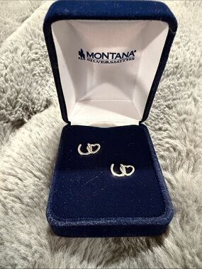 Montana Silversmiths Silver Double Heart Hoop Studs